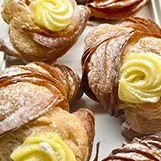 Sfogliatella (lobster tail)
